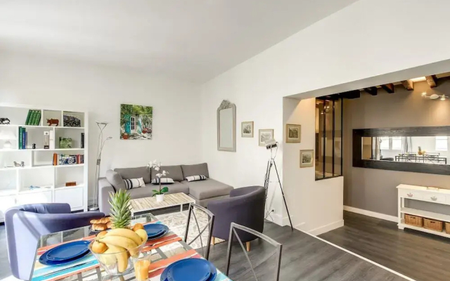 Saint Honore Apartment