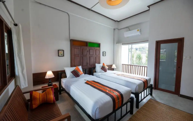 Chirin Home(ฌิรินทร์โฮม)