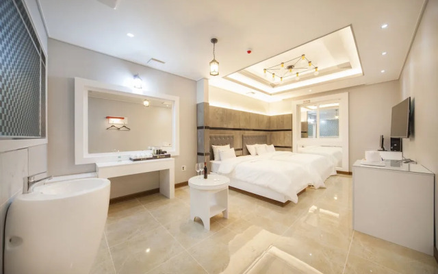 Samho Hotel