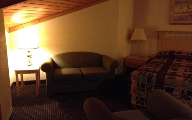 AmeriStay Waverly