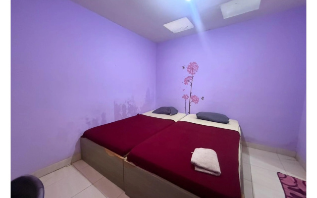 OYO 94790 Putri Bungsu Residence