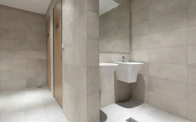 Superb 1BR Apartment in Arjan Privà Living