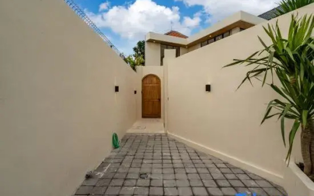 Kelaya Villa | Romantic Luxury 1BR Villa near Canggu