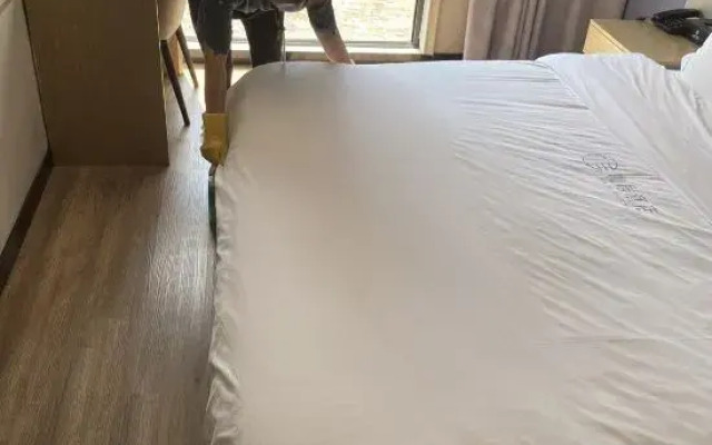 Kaju Hotel(Olympic Xinglong Street subway station store)