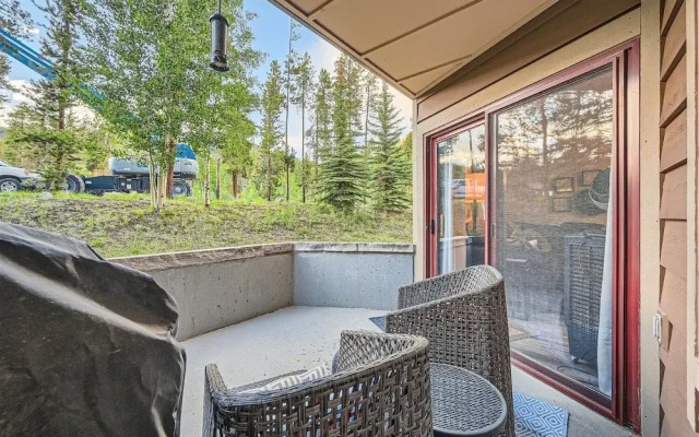 2225 Red Hawk 2 Bedroom Condo by RedAwning