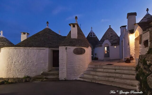 Отель Trulli Resort Monte Pasubio Альберобелло вид на фасад
