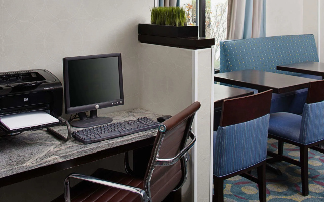 SpringHill Suites by Marriott Manchester-Boston Regional Airport