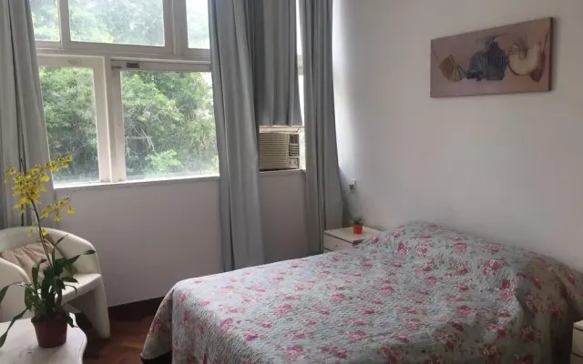 Copacabana Apartment