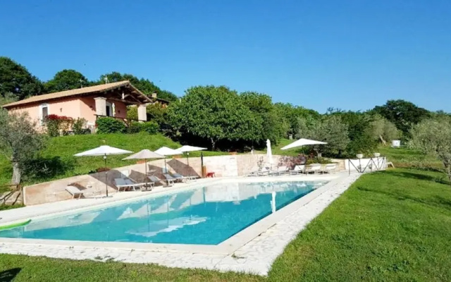 Rustic Country House With a View of Lake Bolsena