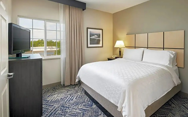 Candlewood Suites Charleston Northwoods, An Ihg