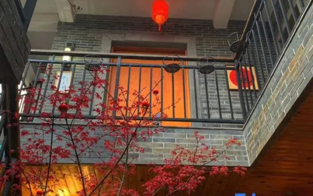 Yingqing Bieyuan Homestay (Yangzhou Dongguan Street)