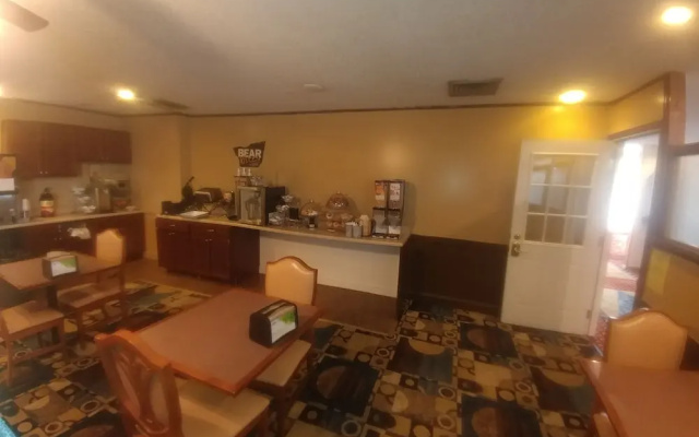 Travelodge Laramie