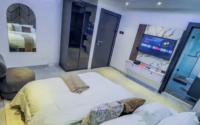 Omo-One Apartment