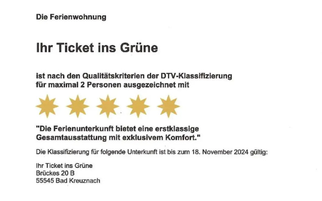 Ihr Ticket ins Grüne - Neue, topmoderne 5-Sterne-Ferienwohnung