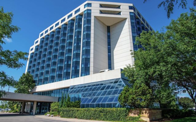 Отель Hilton Minneapolis-St. Paul Airport США, Блумингтон - отзывы, цены и фото номеров - забронировать отель Hilton Minneapolis-St. Paul Airport онлайн вид на фасад