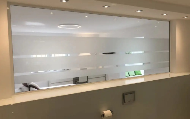 the white design apartment
