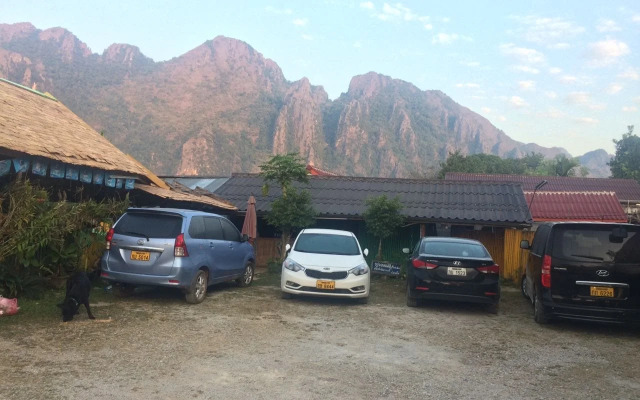 Sechaleunkham Guest House
