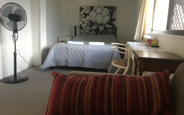 Nerang 66 House