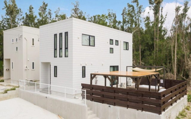 Villa Garden Hills