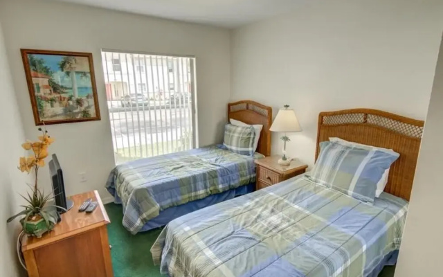 Gerald's Club Cortile Condo