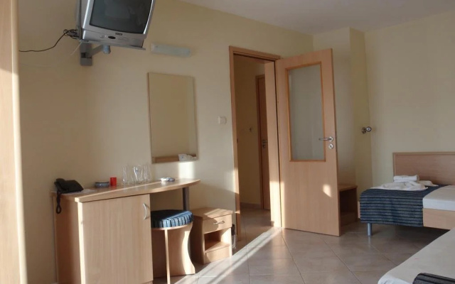 Briz Hotel