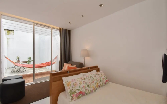 Oporto Bernardes Studios - São Lázaro