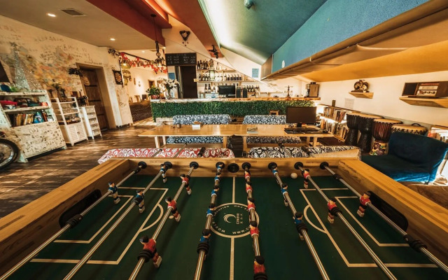 Zerg Backpackers Youth Hostel
