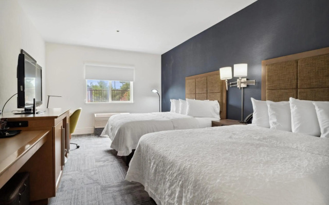 Sonesta Essential Vacaville - Napa Valley