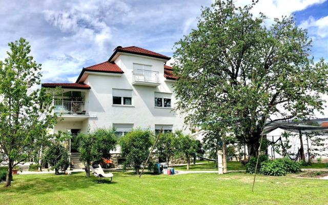 Apartments Andrej