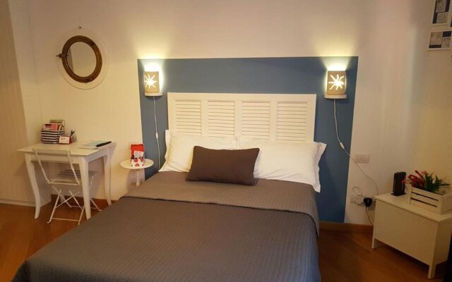 FantAflat in Rome, Italy from 288$, photos, reviews - zenhotels.com guestroom