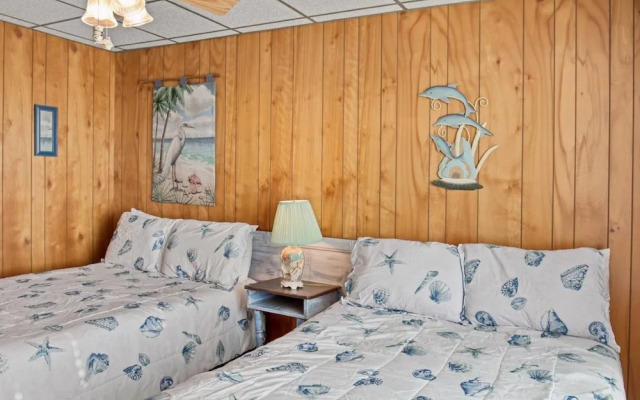 Island 26 2 Bedroom Condo