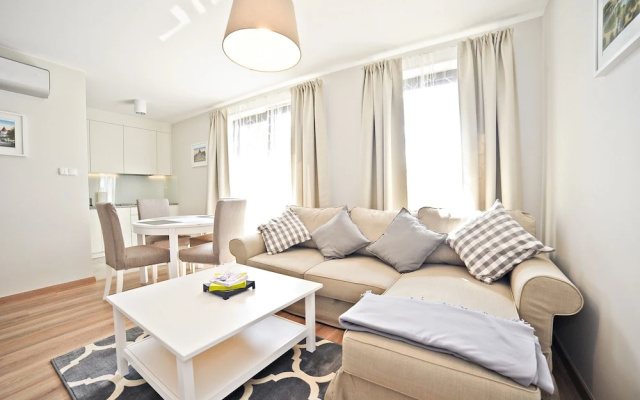 Grand Apartments Victoria Residence