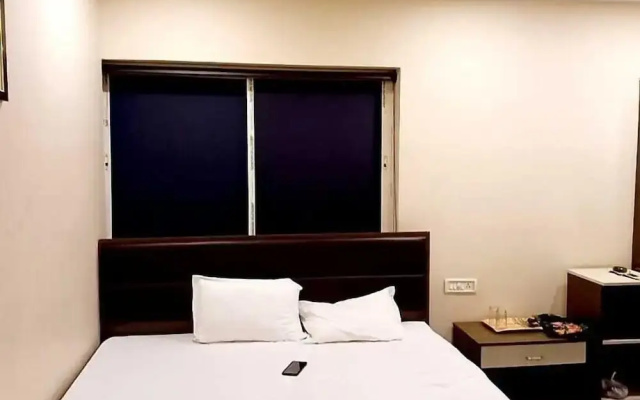 Hotel HMS Palace