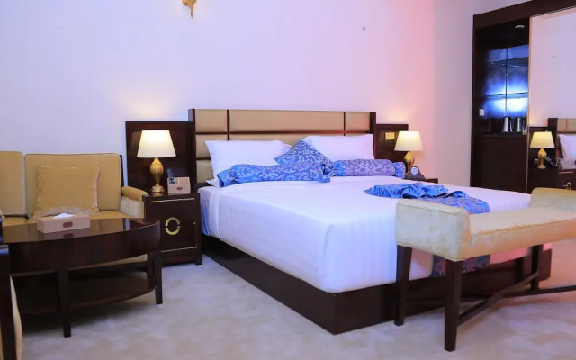 Sunland International Hotel
