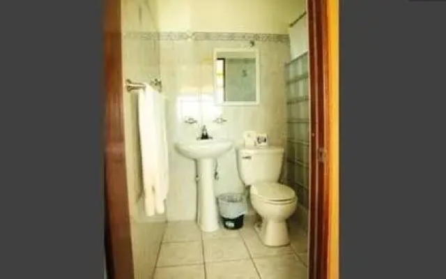 Casa Robinson Guest House