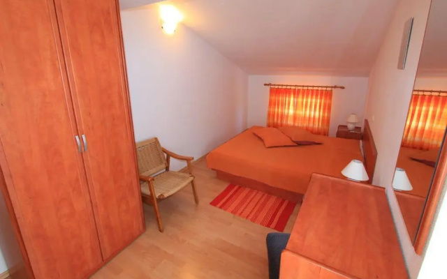 Apartments Maro