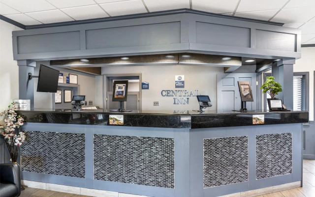Best Western Central Inn