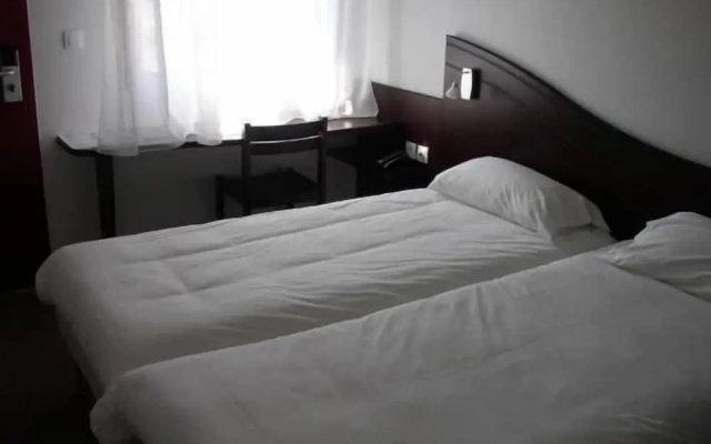 Fasthotel Saint Fargeau Ponthierry