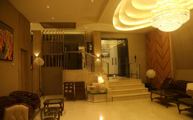 OM Clarks Inn
