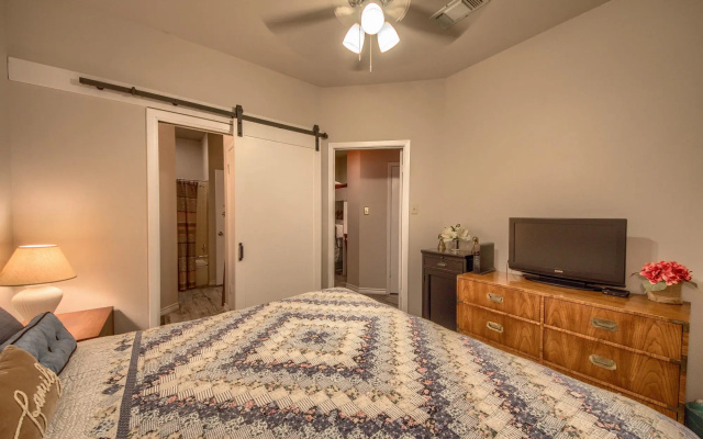 Riverside Condo SS 4B