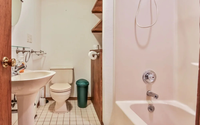 Porcupine Point - 4 Br Home