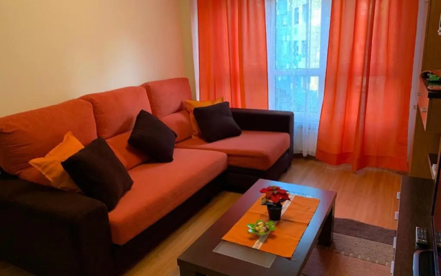 Apartamento Mota-2 Huca-Los Prados; Parking Y Wifi Gratis