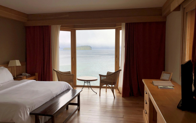 Correntoso Lake & River Hotel