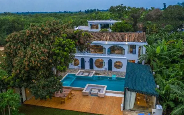 One city one home · jiulu hotel