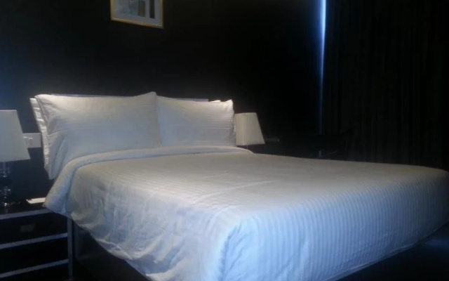 Hotel Golden Oak