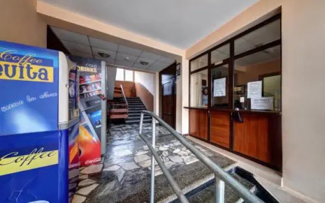 Hotel Varly Bryag