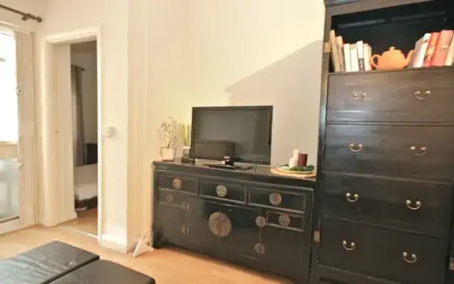 FG Property - Earls Court, Kempsford Gardens Flat A