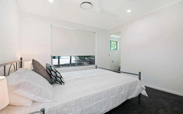 Depper St Beautifully Renovated Beach House