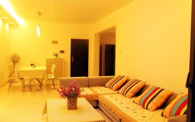 The Peninsula Apartment