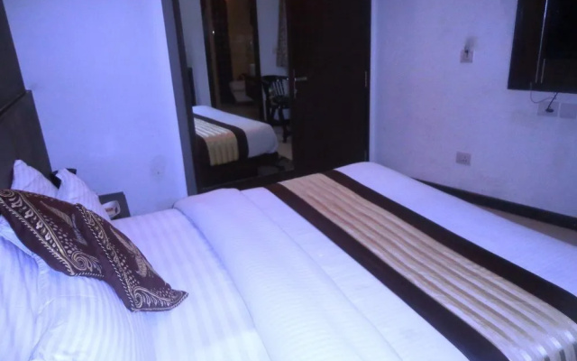 Hotel Millennium 2000 Dx